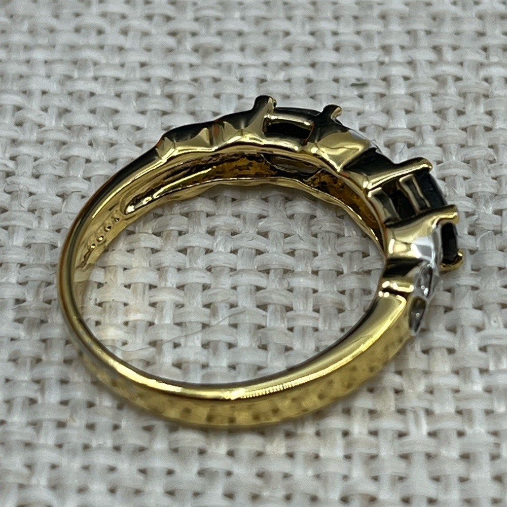 Vintage Black Onyx & CZ Accent Ring - Gold Over Sterling Silver (Size 6.75) - Picture 15 of 17